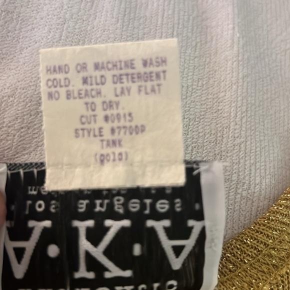 Vintage Authentic A.K.A. Los Angeles Size M Gold Tank - Picture 13 of 13